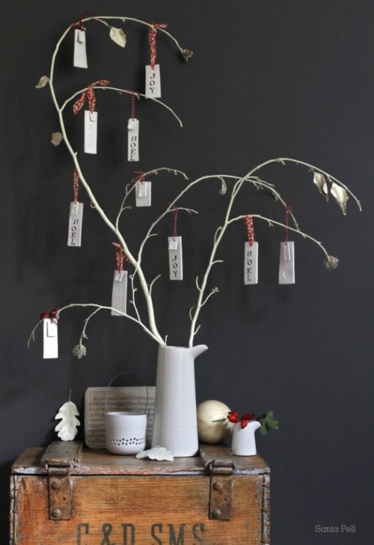 cool-christmas-tree-alternatives9-554x808